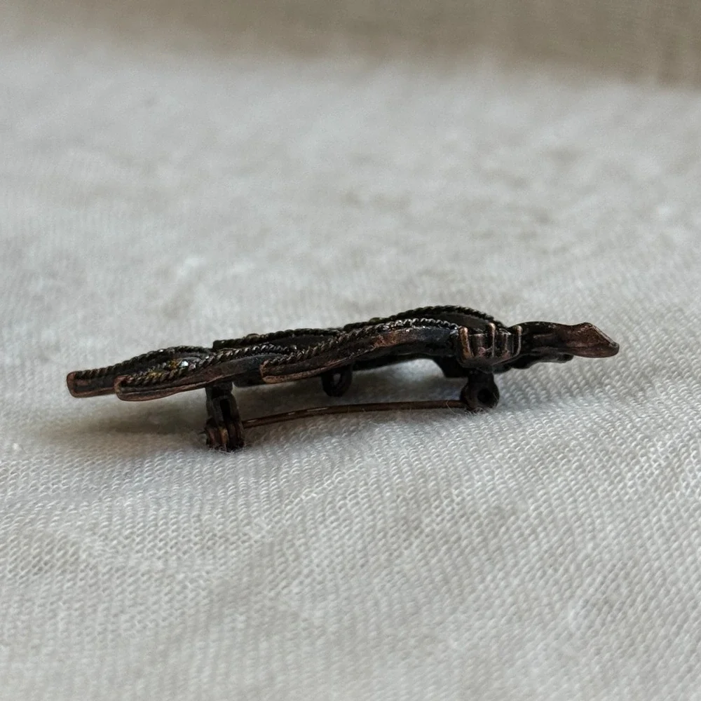 Leaf Branch Brooch Pin‎ Rhinestones Copper Tone Vintage Jewelry Accessory
